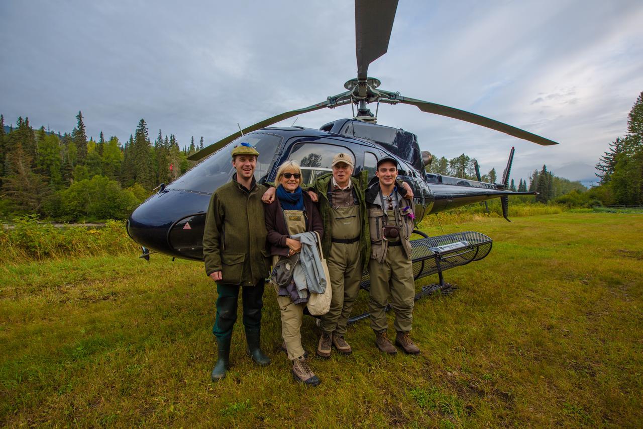 Bear Claw Lodge Kispiox ภายนอก รูปภาพ