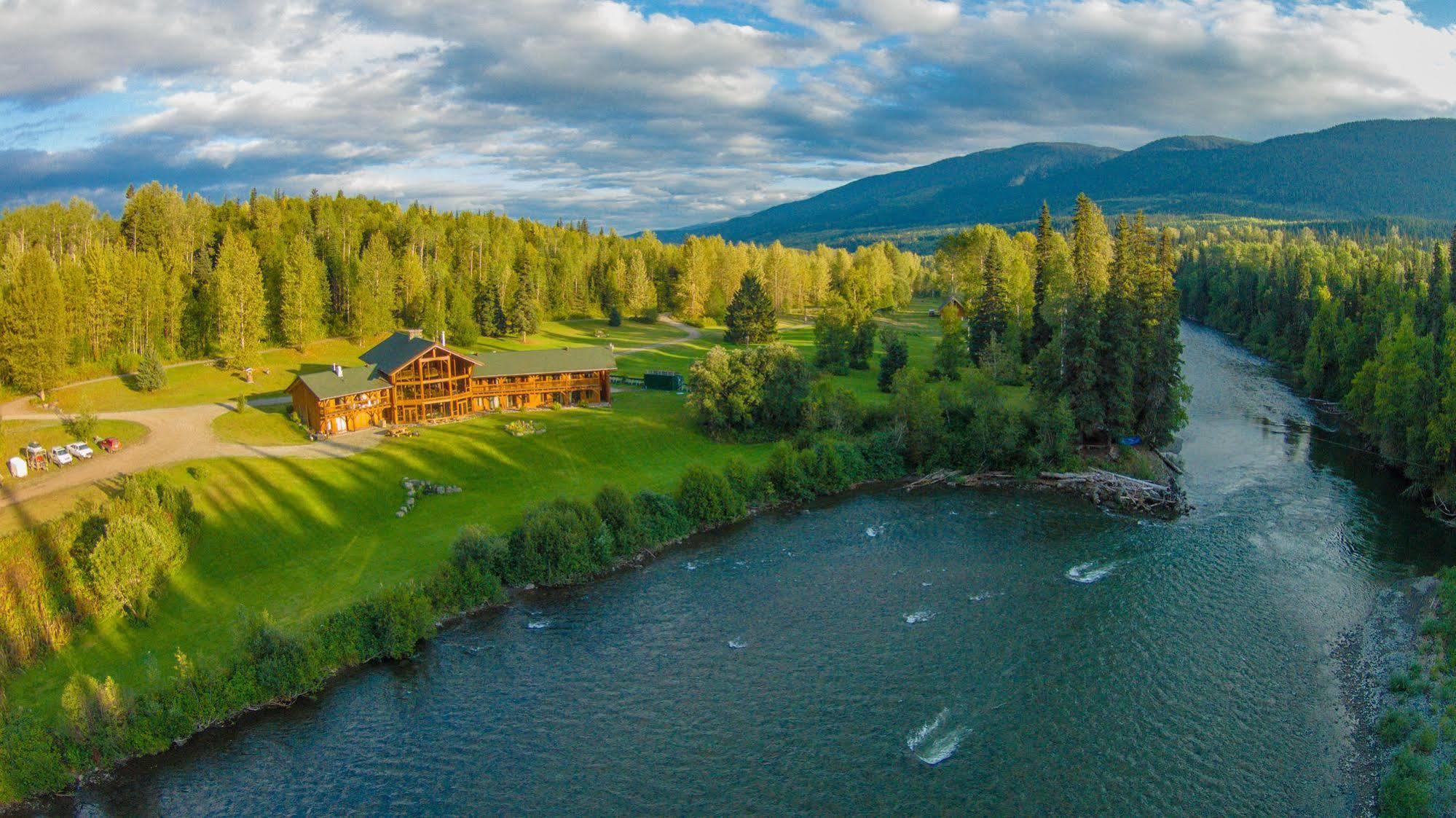Bear Claw Lodge Kispiox ภายนอก รูปภาพ